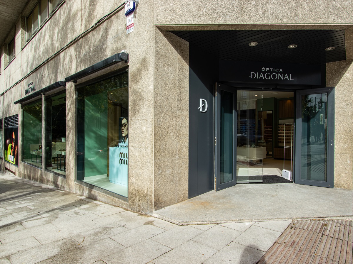 Óptica Diagonal se expande con la apertura de una flagship en Vigo