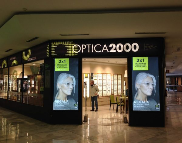 Óptica 2000 pertenece a Grandvision.