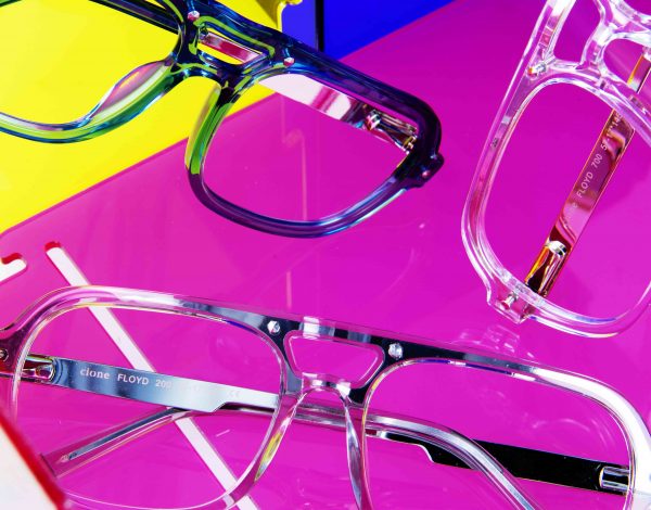 Modelo de de gafas Cione.