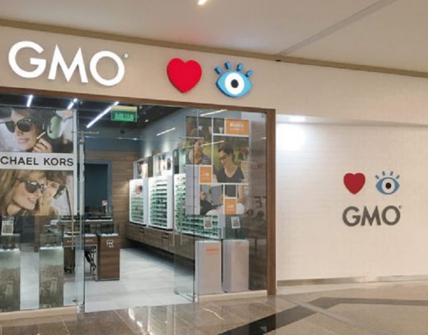Essilorluxottica, GMO