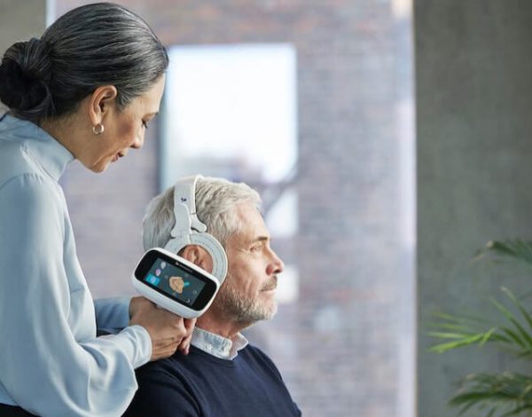 La tecnología Otoscan permite obtener moldes personalizados de los conductos auditivos de los usuarios.