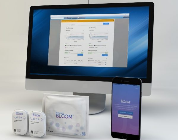 El sistema de control de la miopía Menicon Bloom se completa con el software easyfit.