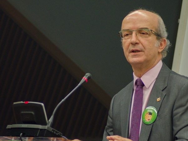 Salvador Alsina, presidente de visión y Vida.
