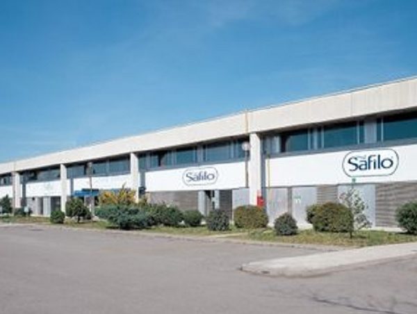 Safilo negocia la salida de 118 trabajadores