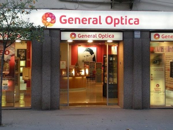 General Óptica crece a golpe de franquicias y abre un establecimiento en Fene