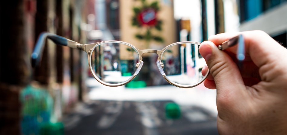 Las ventas de gafas de graduado y sol crecen un 20% en el tercer trimestre y superan los niveles prepandemia