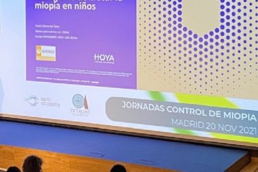 Ponencia de Hoya en las las I Jornadas sobre control de miopía