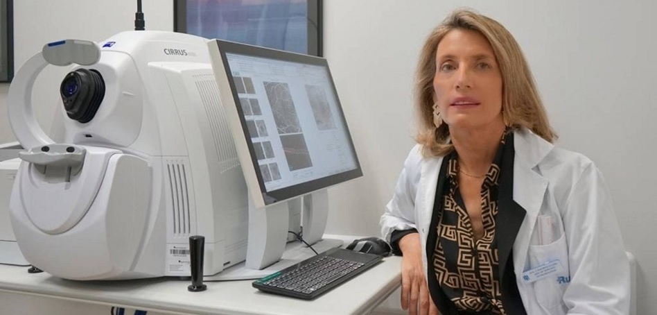 Isabel Garabito, jefa de la Unidad de Oftalmología del Hospital Ruber Internacional