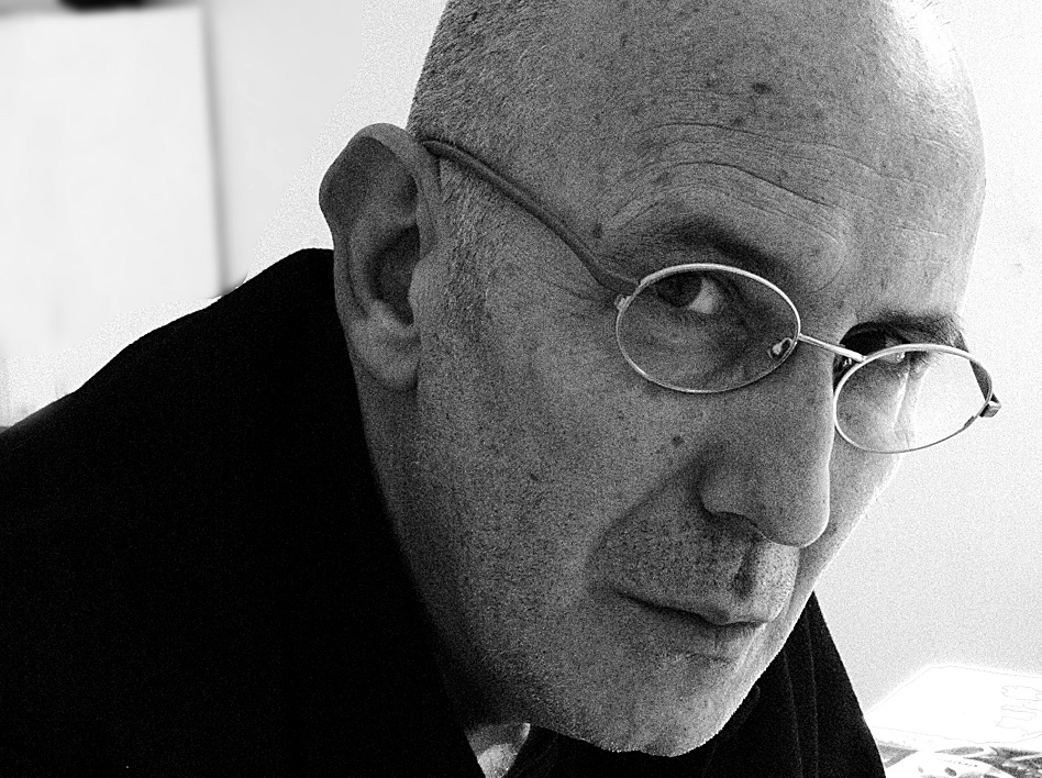 Antonio Miró ha muerto a los 74 años- modaengafas.com