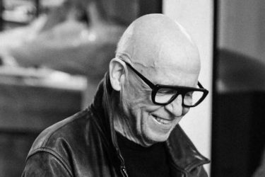 Jacques Durand. diseñador de gafas, murió el 4 de abril.