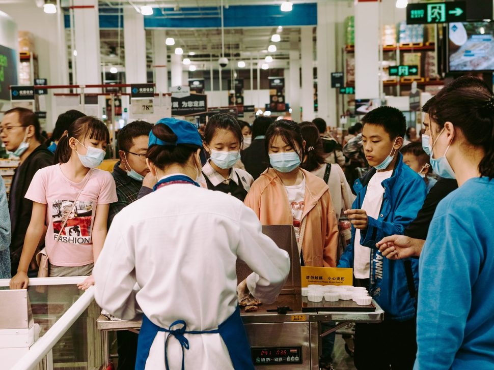 China: la política cero covid ‘inflama’ de la mayor fábrica de gafas del mundo