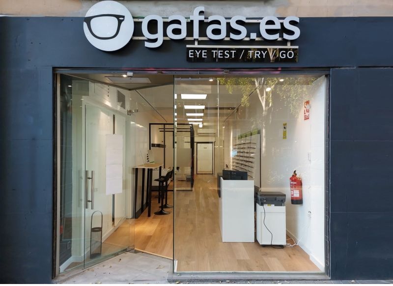 Gafas.es alcanza las 77 ópticas tras su tercera apertura en Barcelona