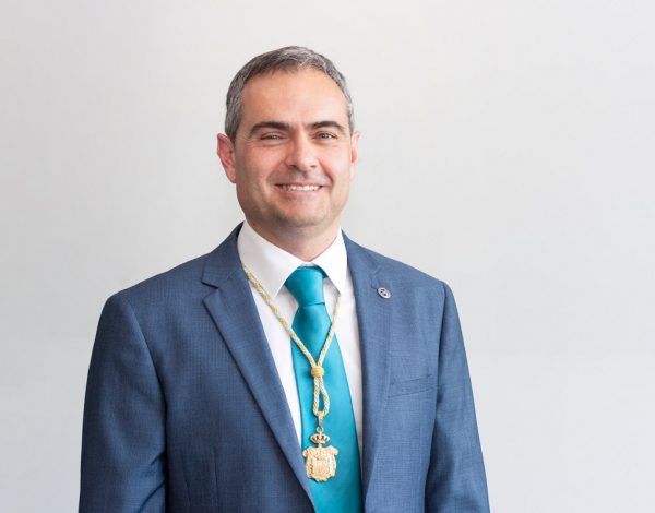 Eloy Ángel Villegas Ruiz, decano de la Facultad de Óptica y Optometría de la Universidad de Murcia.