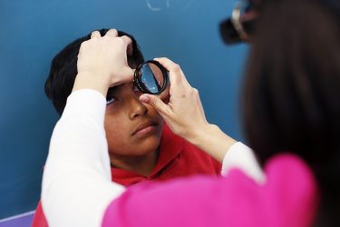 Fundación IMO retoma el Programa de Salud Ocular en la Infancia Desfavorecida en Madrid