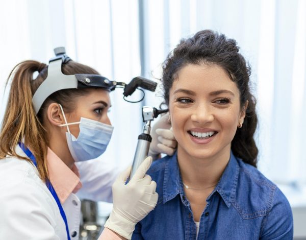 Certezas y dudas en torno a la creación del primer grado de audiología