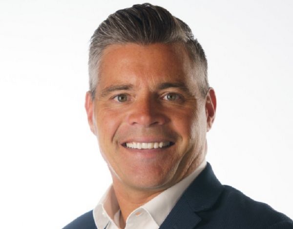 Jason Dopheide, nuevo director de ventas de Design Eyewear Group