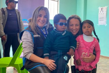 Las voluntarias de la Fundación Ruta de la Luz durante su estancia en Oruro. FOTO: Ruta de la Luz