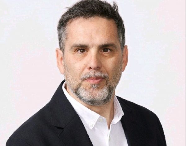 Mario Garramiola, Head of Iberia Business Development Retail Sun&Optica de Essilorluxottica. FOTO: RRSS