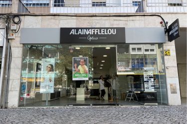 Alain Afflelou en Portugal
