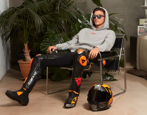 Hawkers engorda su lista de embajadores de marca con el fichaje de Luca Marini