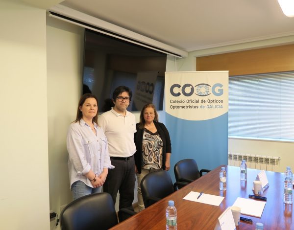 El Colexio de Ópticos Optometristas de Galicia y la Asociación Nacional de Mujeres de la Pesca colaborarán para ofrecer información sobre salud visual a las mujeres que realizan trabajos en el ámbito pesquero