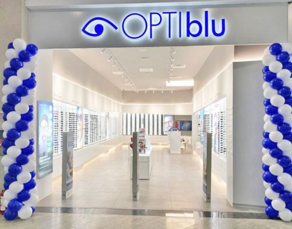 Essilorluxottica vuelve a sacar la cartera: cierra la compra de Optical Investment Group