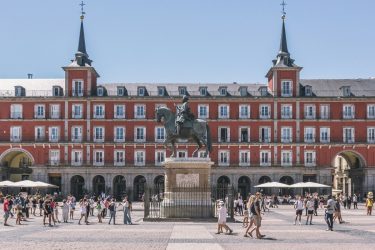 España recibe 64,3 millones de turistas en los ocho primeros meses de 2024, la cifra más alta de la historia en ese periodo