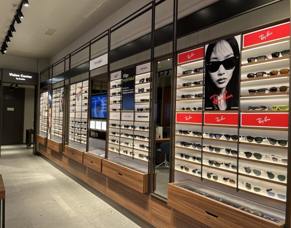 Essilorluxottica es la propietaria de Óptica 2000