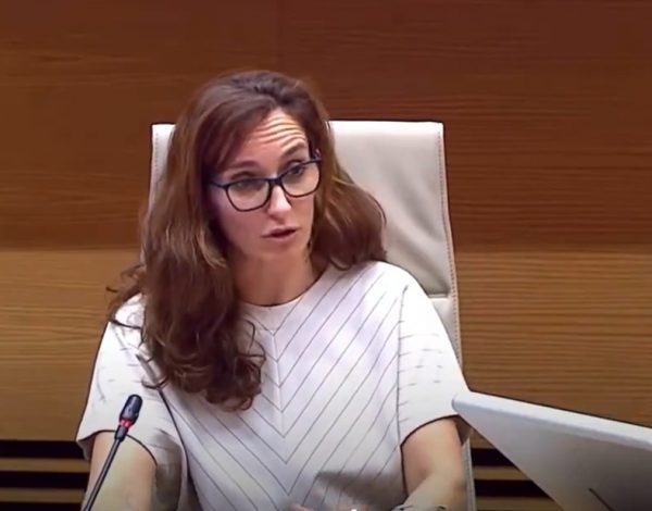 Sanidad destinará 48 millones de euros para financiar gafas graduadas y lentillas a partir de 2025