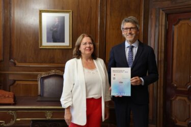 Murcia incluye una deducción del 30 % por productos ópticos para menores de 12 años en sus nuevos presupuestos