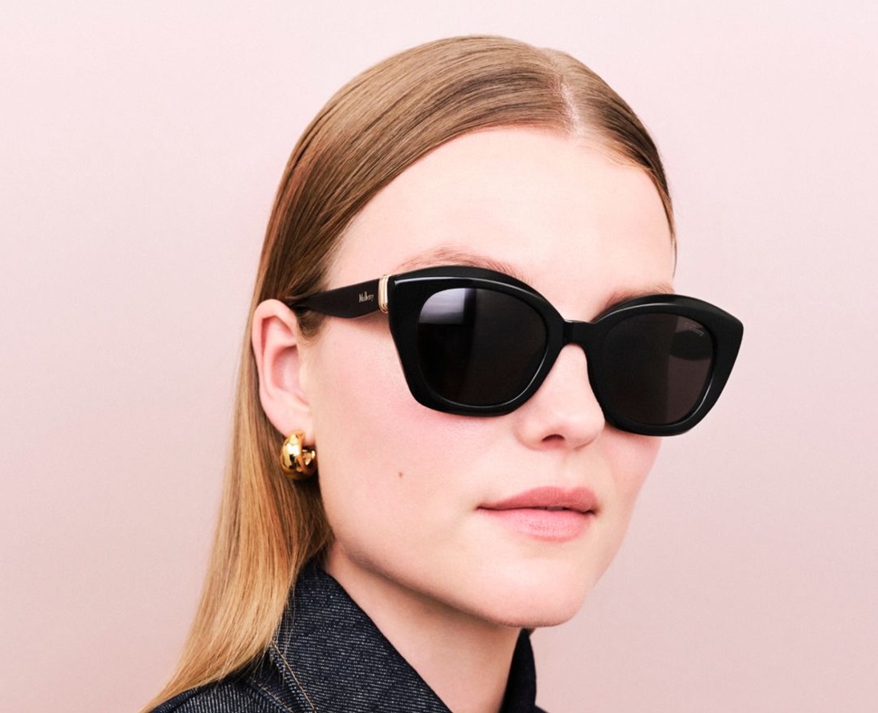De Rigo suma y sigue su marcha enel mercado mundial de las gafas. La multinacional ha renovado su acuerdo de licencia con Mulberry England para el desarrollo, producción y distribución de sus colecciones de gafas hasta 2031.