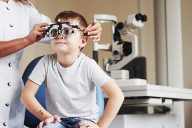La óptica acelera la campaña de ‘vuelta al cole’ con foco en la salud visual infantil
