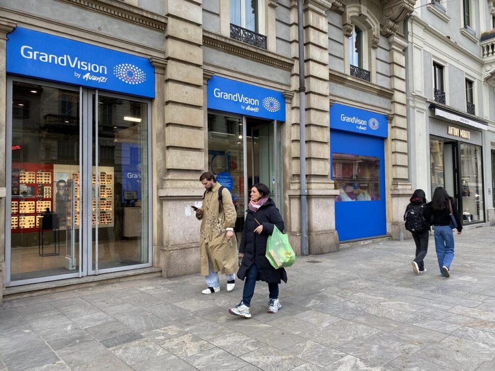El mercado óptico italiano mantiene el pulso y crece un 3,2% hasta junio