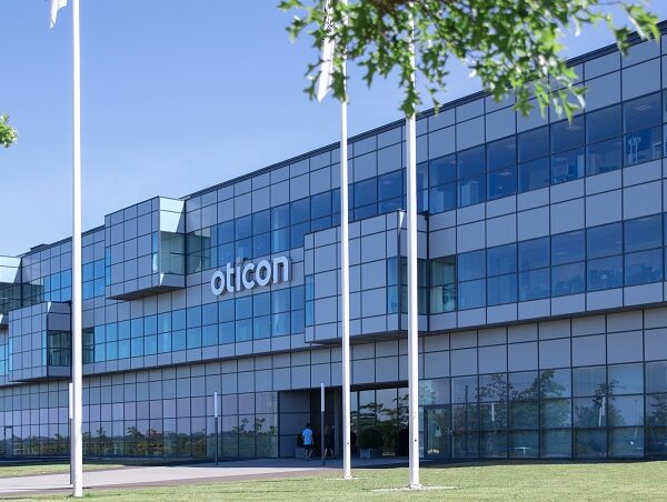 demant debde Oticon medical