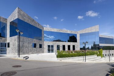 Fernández-Vega revalida su liderazgo como mejor centro privado de Oftalmología en España