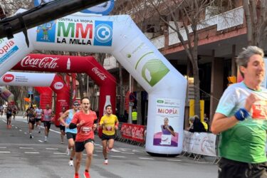 Los ópticos catalanes impulsan la prevención de la miopía en la Matinal de la Salud Visual de Barcelona