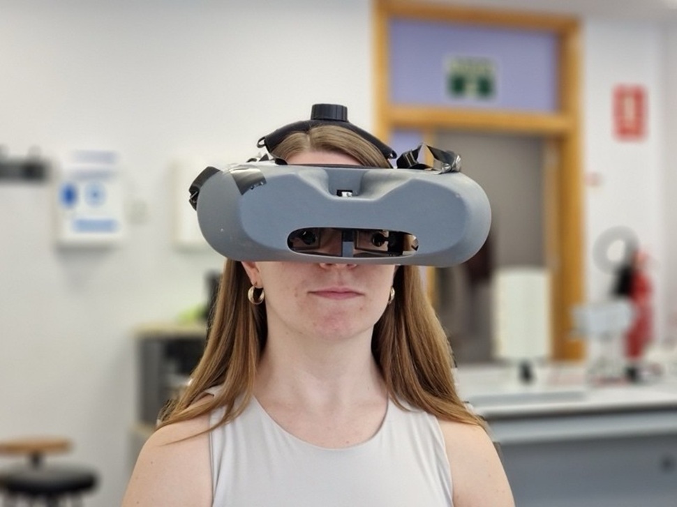 Vóptica valida unas gafas optoeléctricas para simular resultados de cirugía ocular
