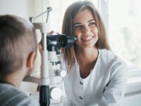 Mujeres en optometría: liderazgo y visibilidad en una profesión sanitaria